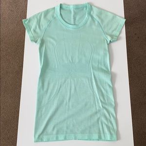 Lululemon swiftly short sleeve